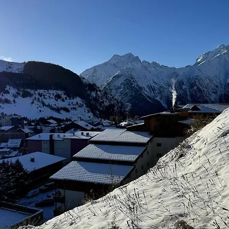 - Vue Montagne - Parking Prive Les Deux Alpes