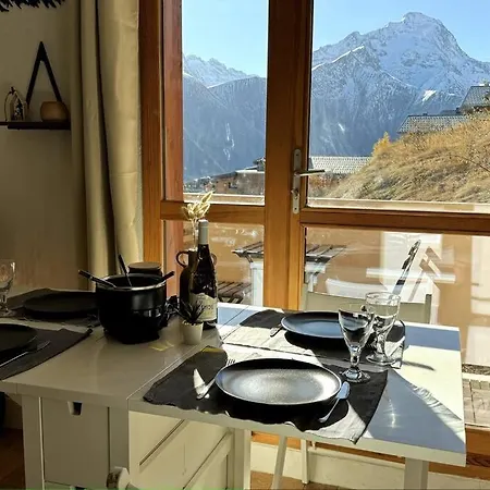 Apartment - Vue Montagne - Parking Prive